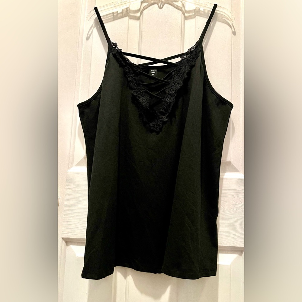 Elegant Black Lace Trim Women's Top